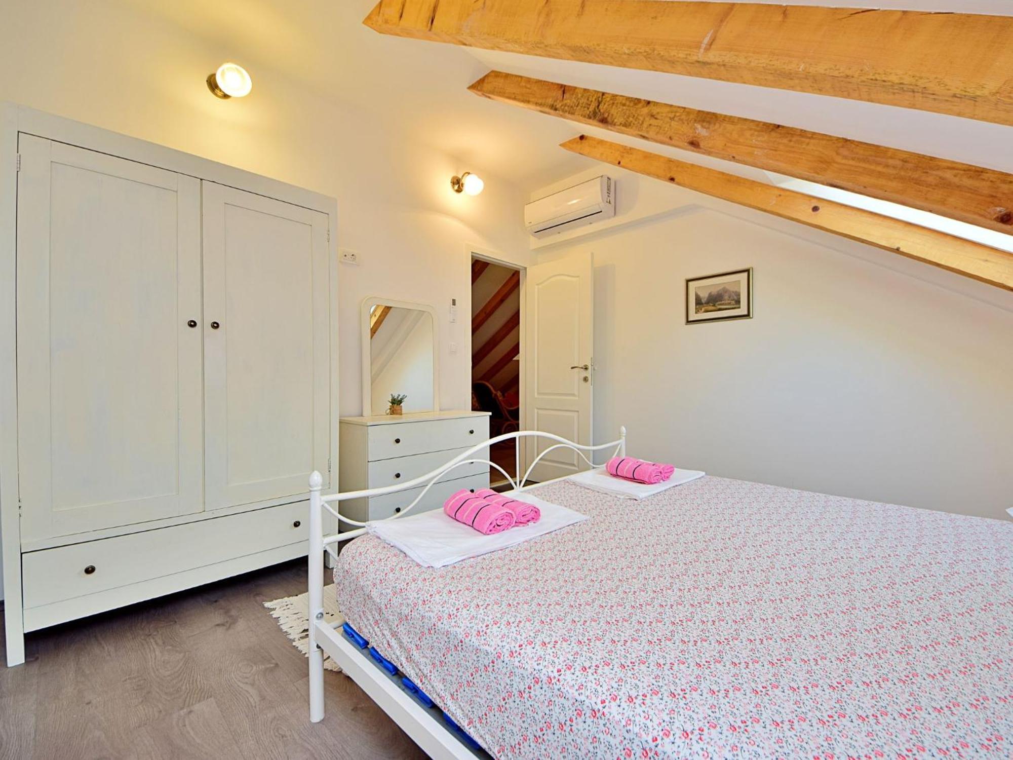 Holiday Home Lara By Interhome Omiš Esterno foto